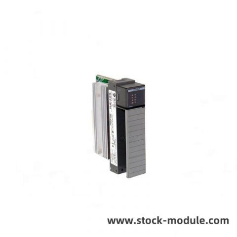 A-B 1746-OA8 Allen-Bradley Digital Output Module for SLC 500 Systems